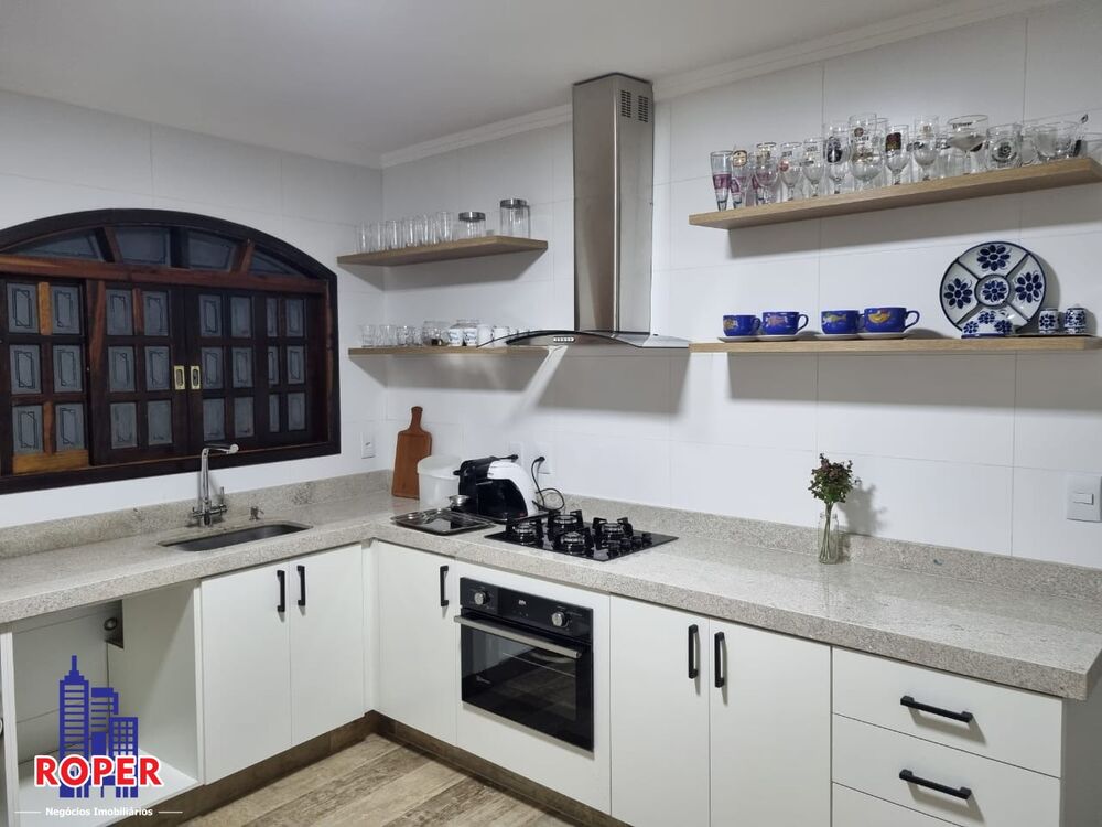 Casa, 3 quartos, 252 m² - Foto 5