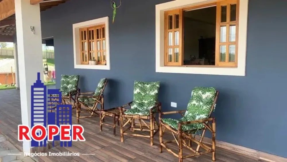 Chácara, 3 quartos, 1087 m² - Foto 1