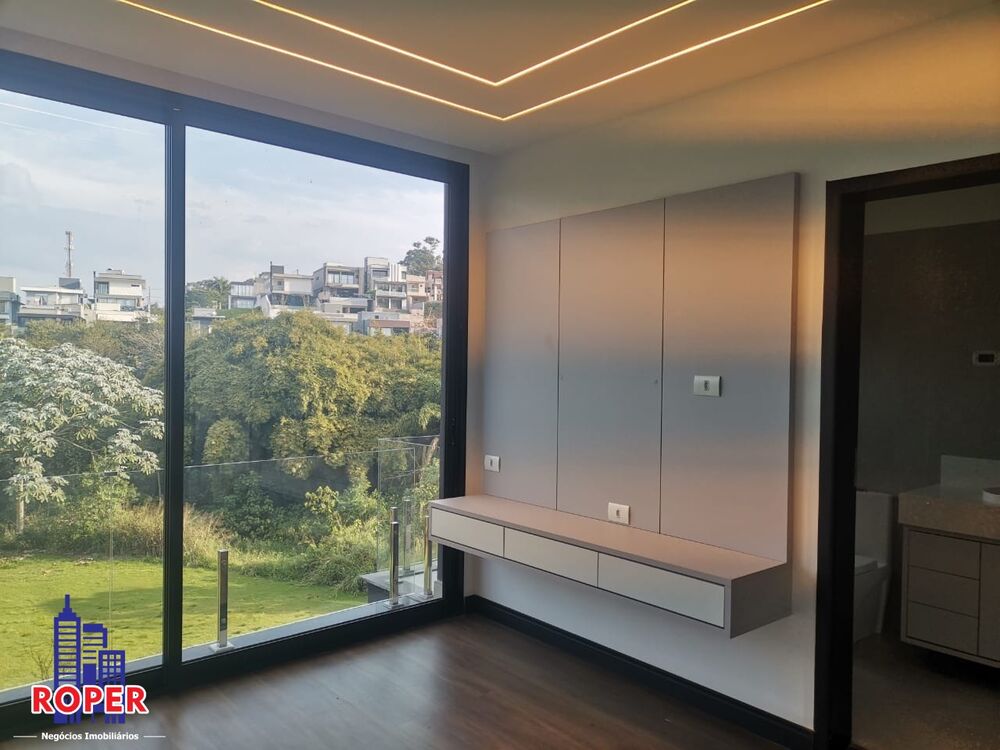 Casa, 5 quartos, 280 m² - Foto 1