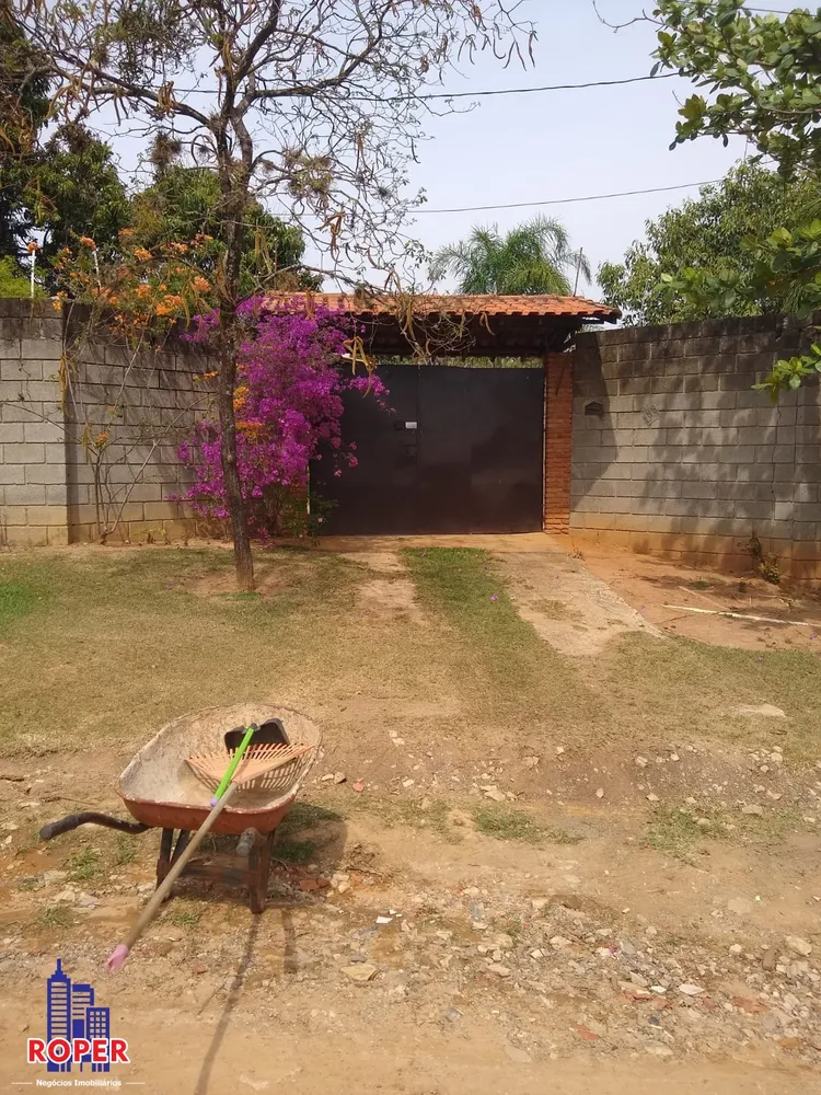 Chácara, 2 quartos, 1250 m² - Foto 1