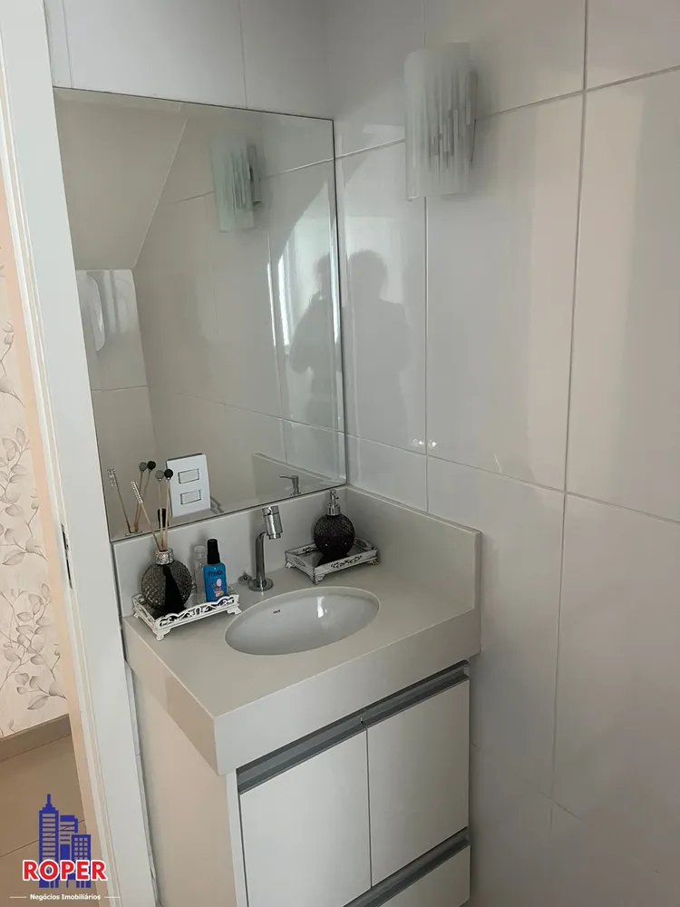 Casa, 4 quartos, 194 m² - Foto 2