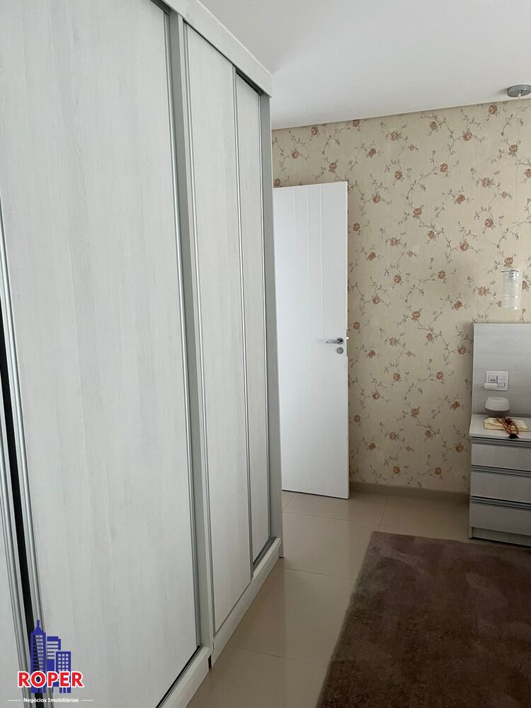 Casa, 4 quartos, 194 m² - Foto 2