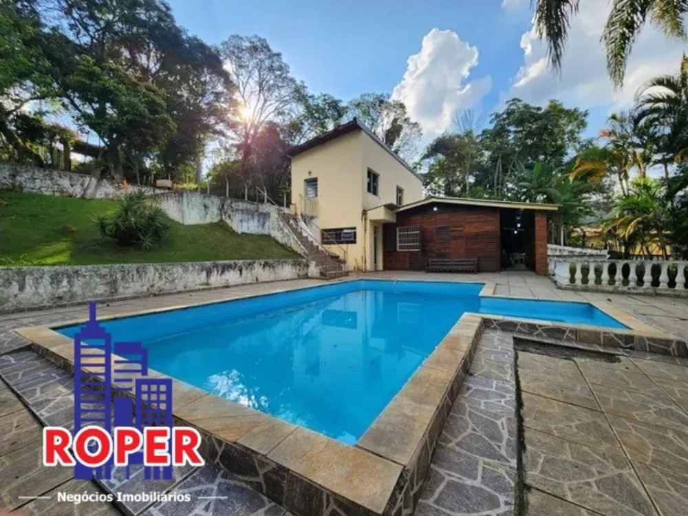 Chácara, 3 quartos, 1460 m² - Foto 1