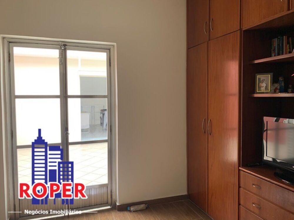 Casa, 3 quartos, 293 m² - Foto 4