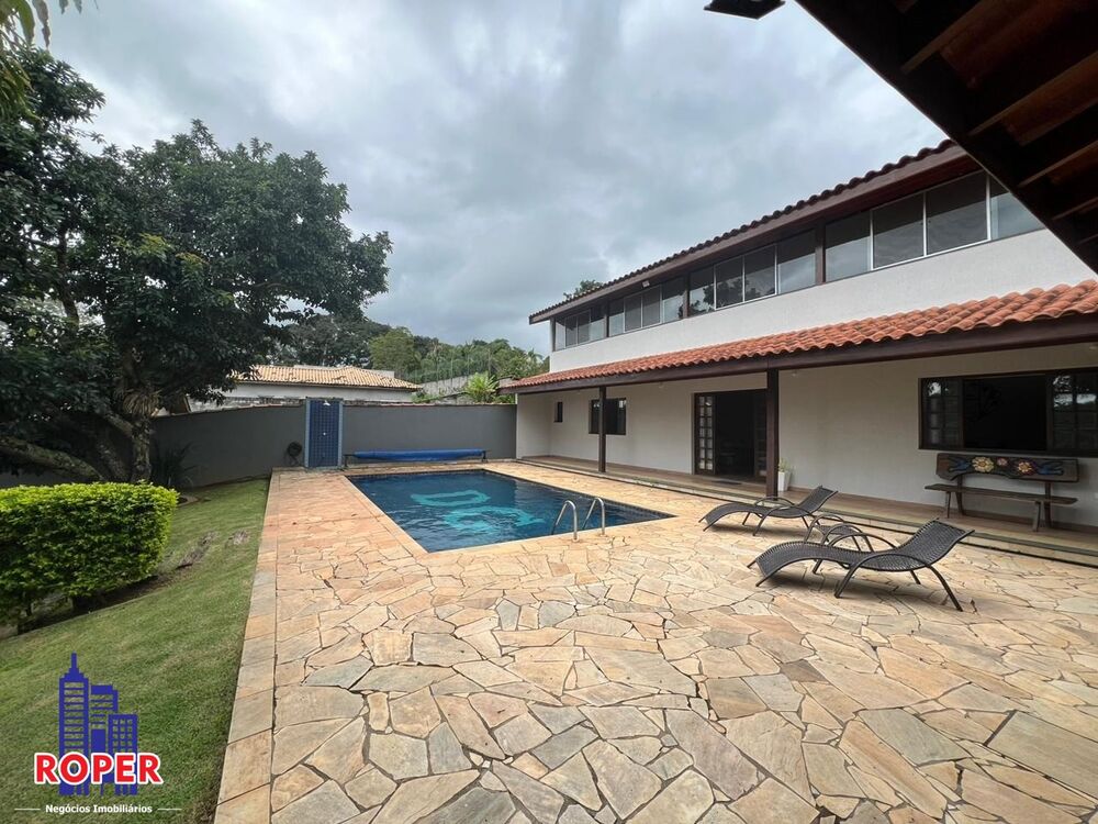 Chácara, 4 quartos, 800 m² - Foto 1