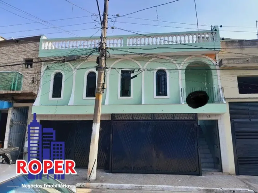 Casa, 3 quartos, 241 m² - Foto 2