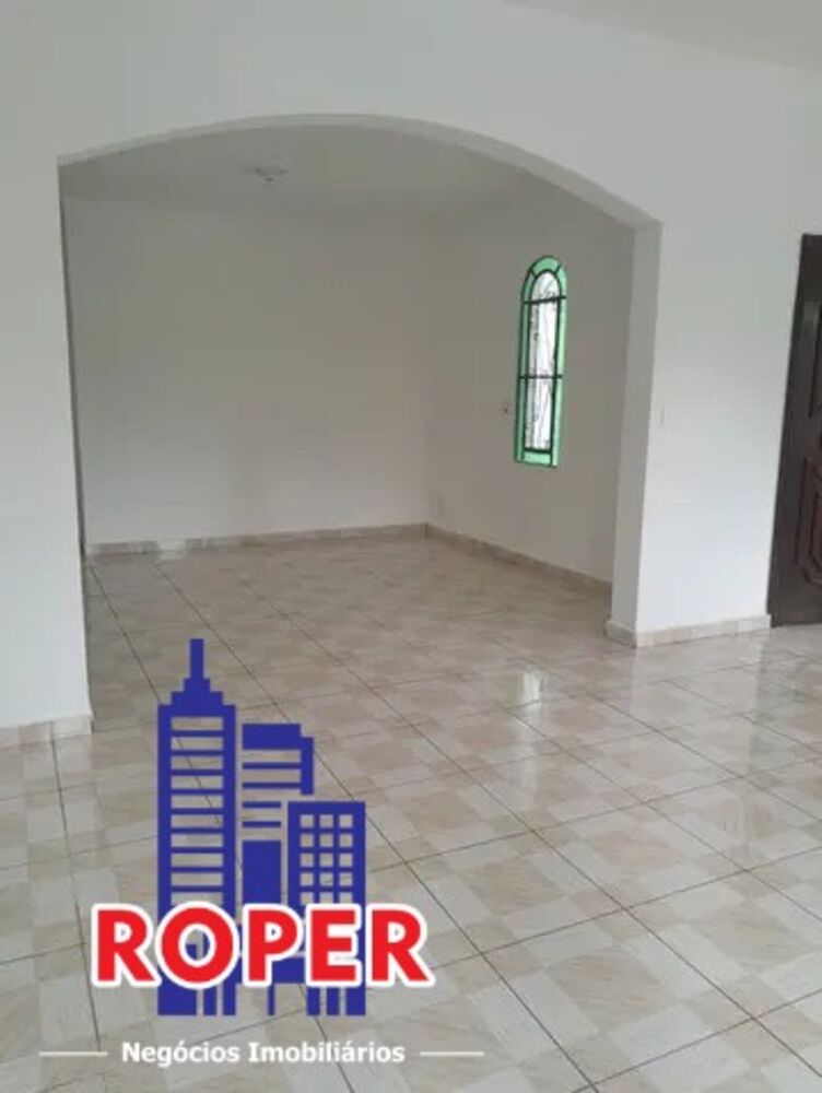Casa, 3 quartos, 241 m² - Foto 2