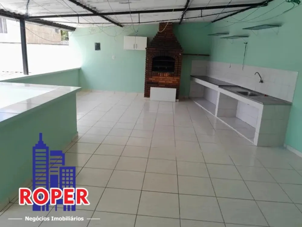 Casa, 3 quartos, 241 m² - Foto 1