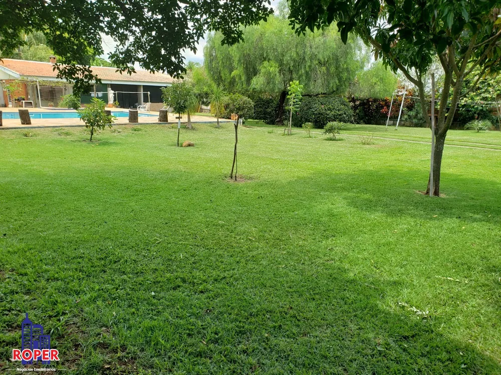 Chácara, 3 quartos, 2260 m² - Foto 1