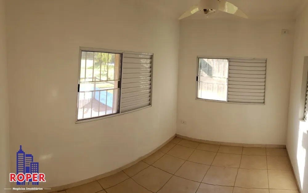 Chácara, 3 quartos, 2260 m² - Foto 9