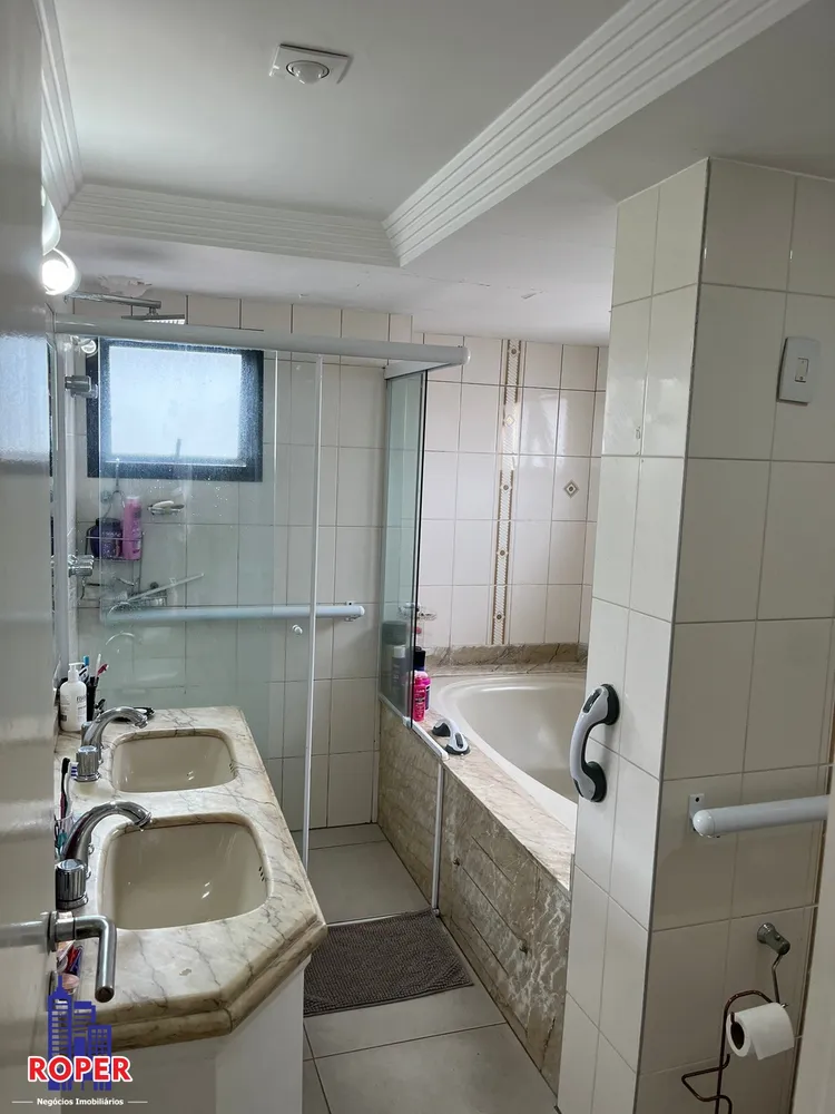 Apartamento, 4 quartos, 202 m² - Foto 9
