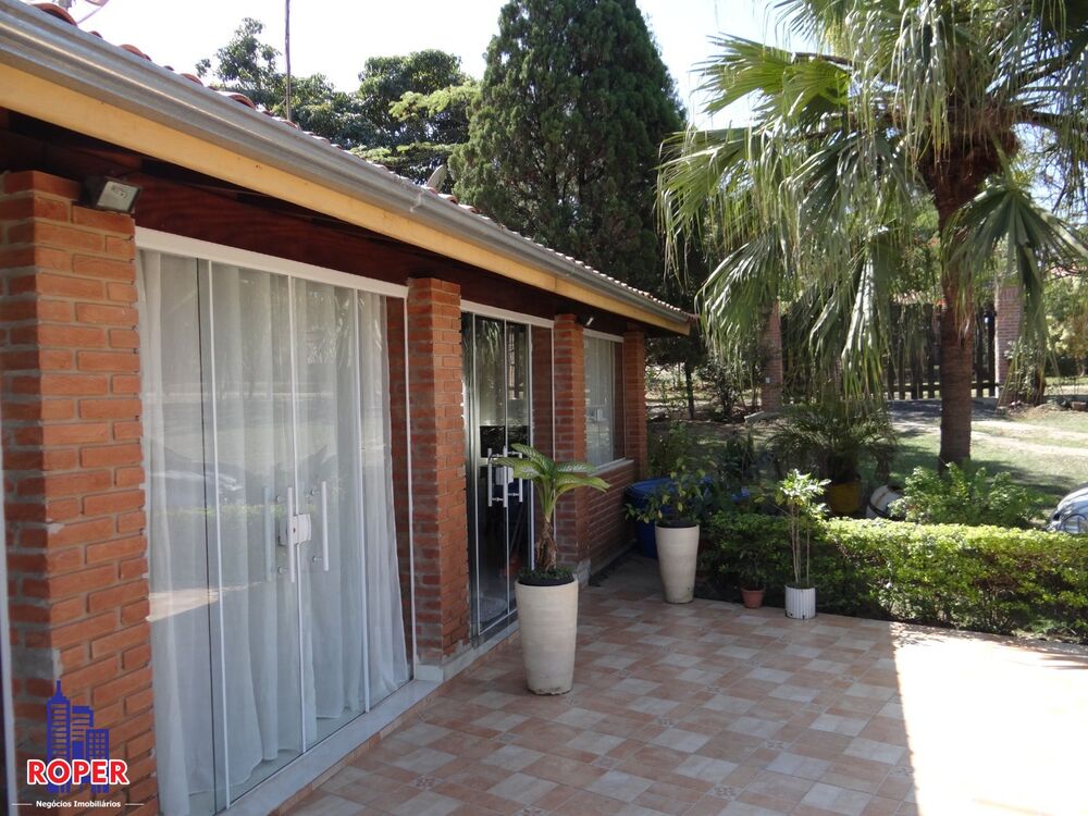 Chácara, 3 quartos, 3000 m² - Foto 1