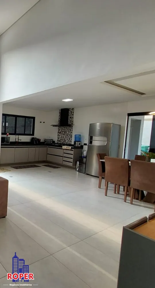 Casa, 3 quartos, 639 m² - Foto 4