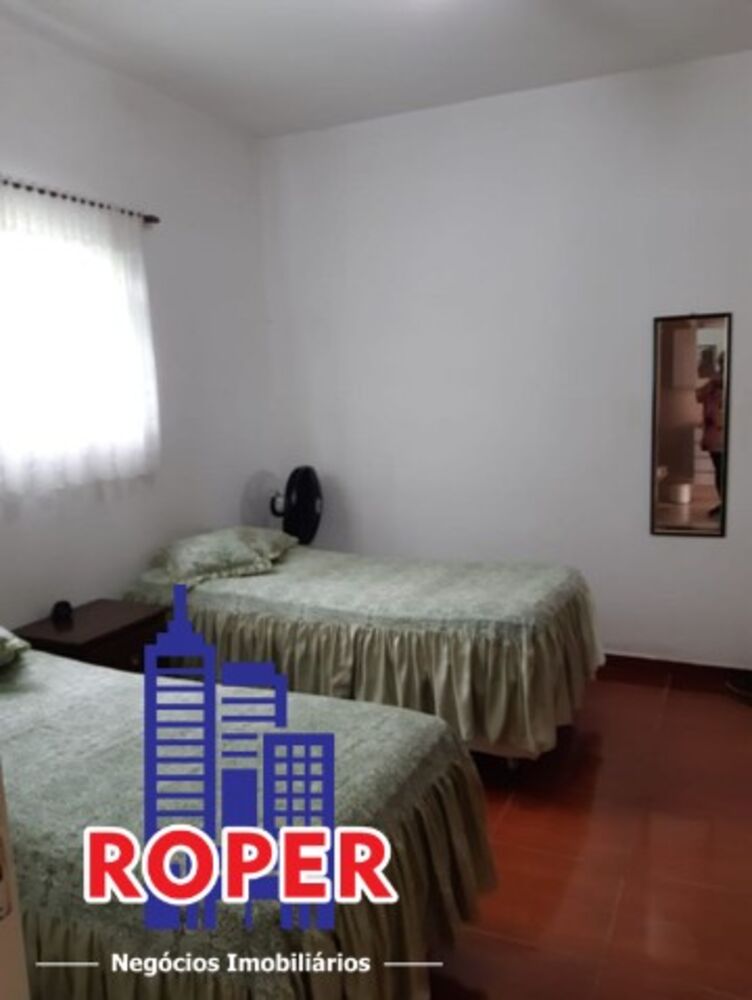 Chácara à venda com 3 quartos, 2200m² - Foto 8