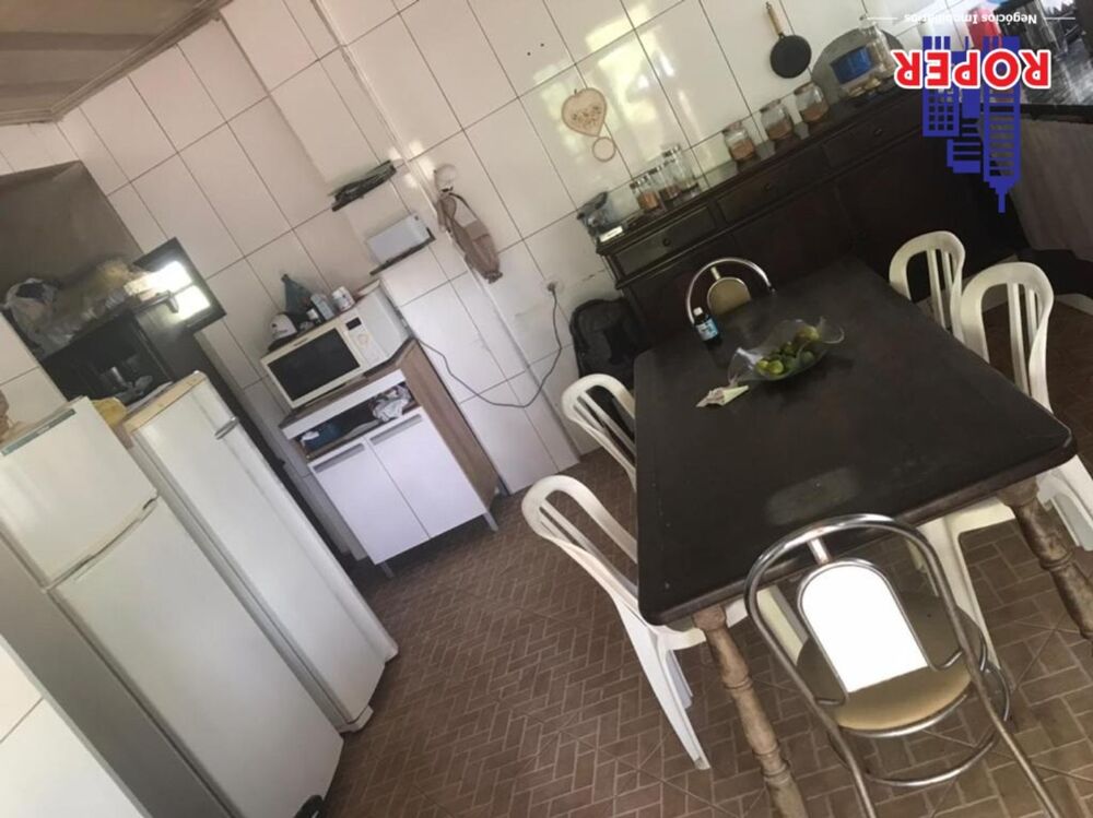 Chácara à venda com 4 quartos, 1225m² - Foto 1