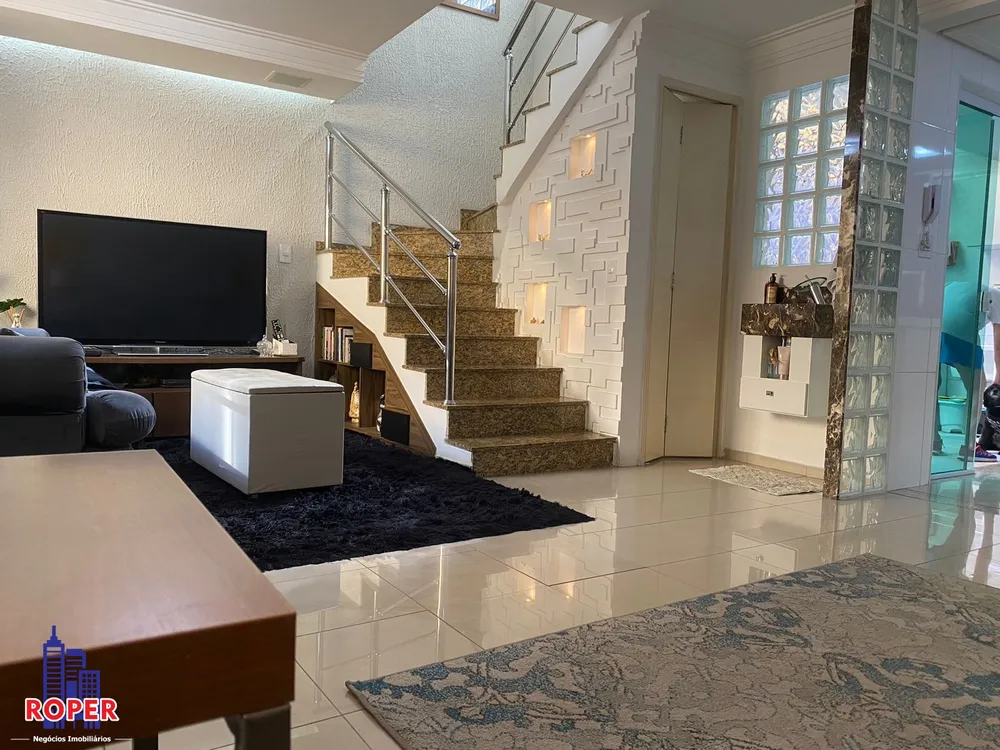 Casa, 3 quartos, 189 m² - Foto 2