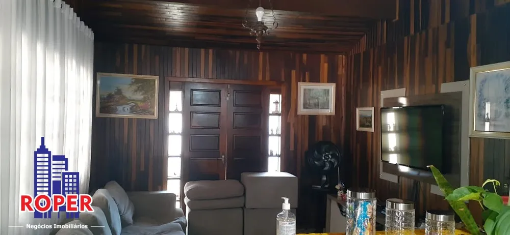 Chácara, 3 quartos, 1594 m² - Foto 4