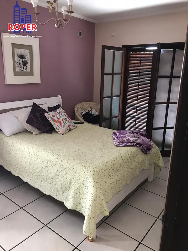 Casa, 4 quartos, 550 m² - Foto 1