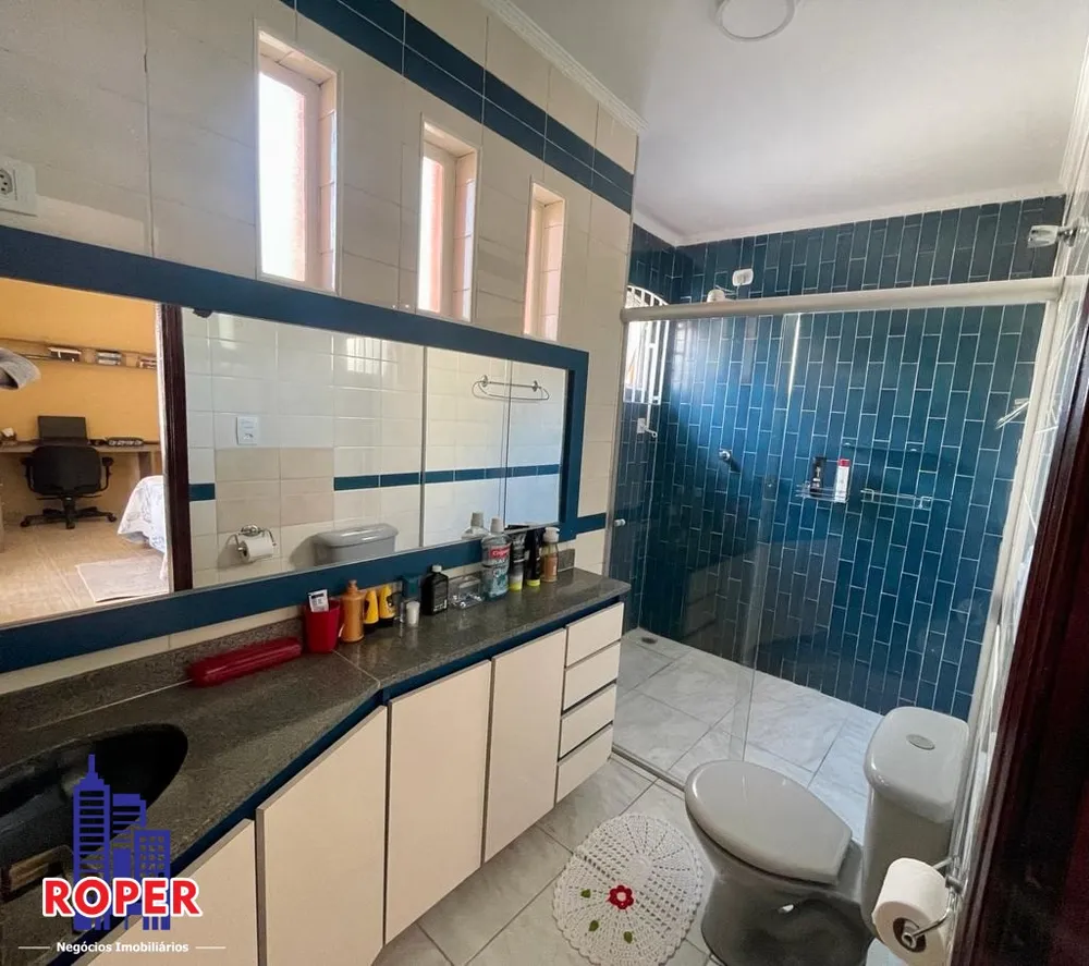 Casa, 5 quartos, 192 m² - Foto 1