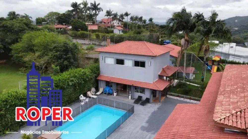 Chácara, 5 quartos, 3190 m² - Foto 2