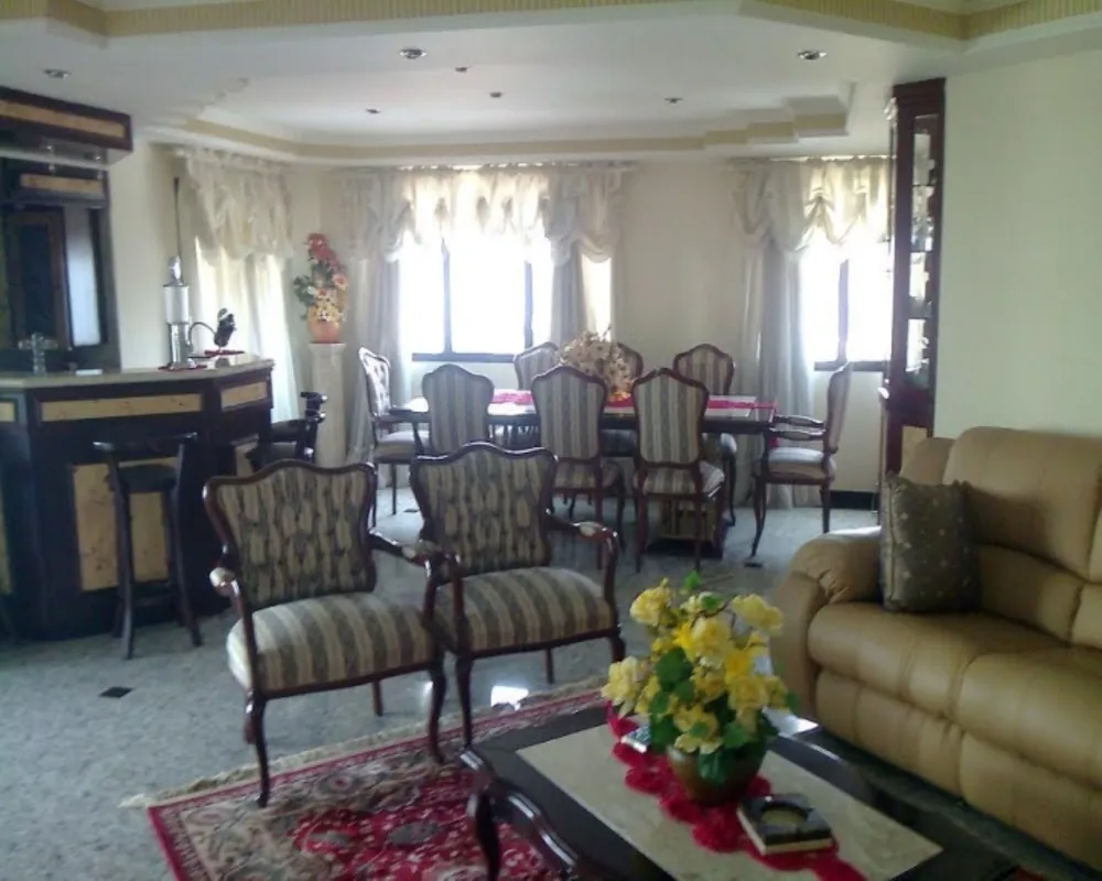 Apartamento, 3 quartos, 202 m² - Foto 1
