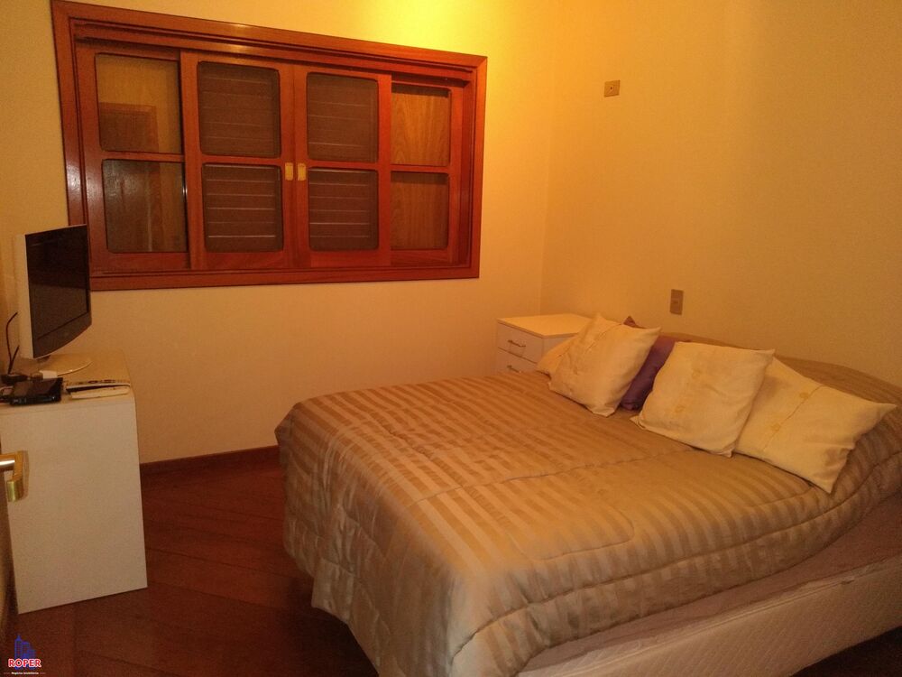 Casa, 3 quartos, 1000 m² - Foto 3