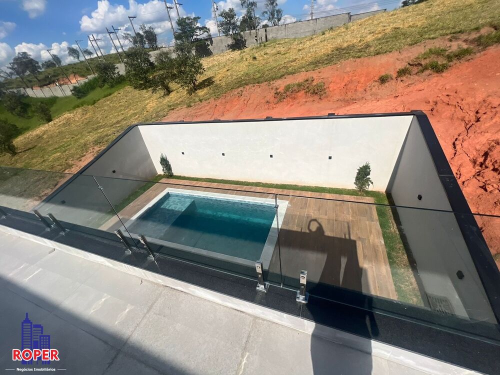 Casa à venda e aluguel com 3 quartos, 374m² - Foto 4