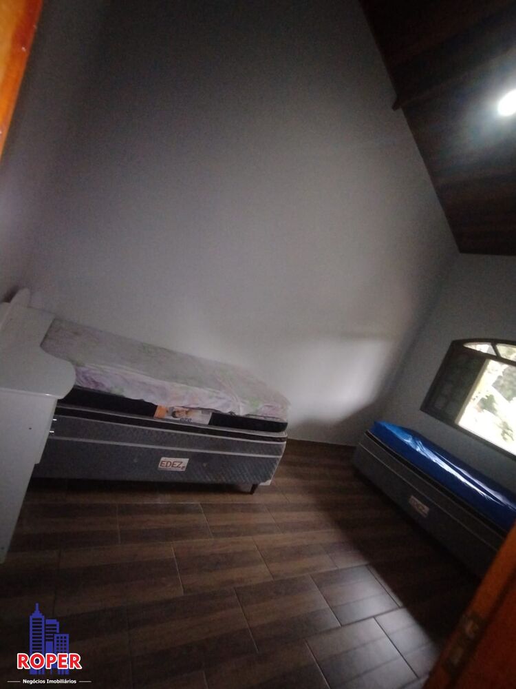 Chácara, 8 quartos, 2400 m² - Foto 3