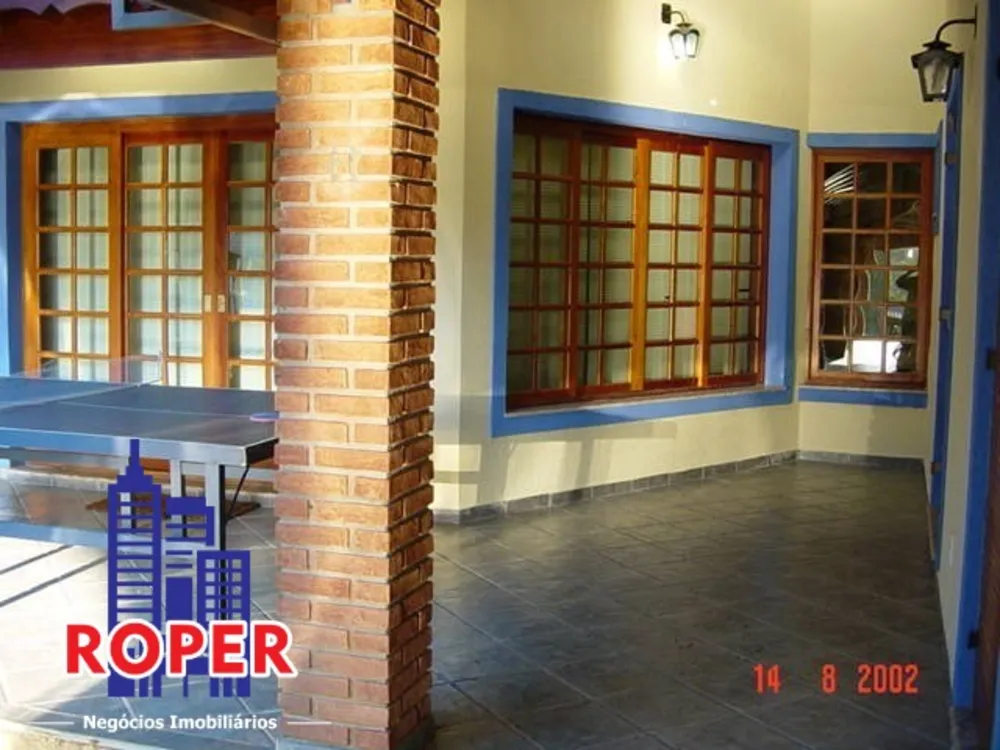 Chácara, 4 quartos, 450 m² - Foto 1