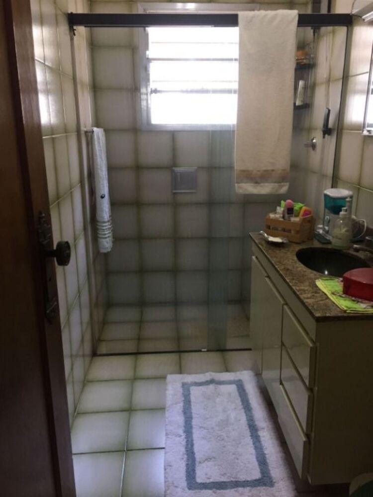 Casa à venda com 3 quartos, 220m² - Foto 9