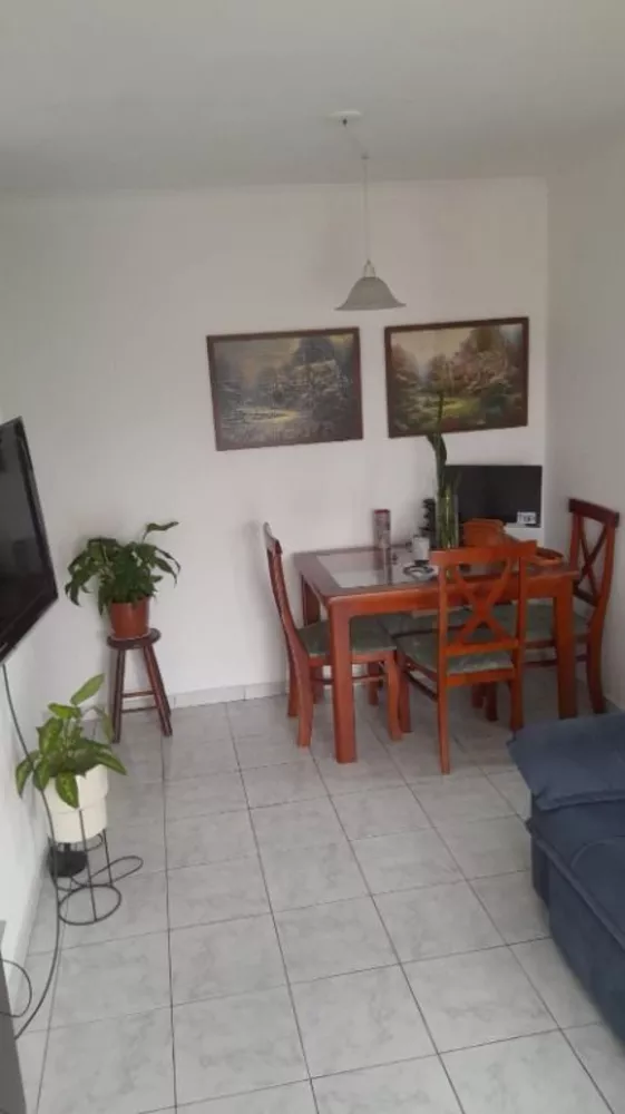 Apartamento à venda com 2 quartos, 68m² - Foto 3