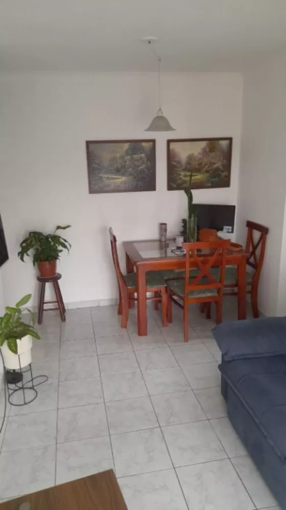 Apartamento à venda com 2 quartos, 68m² - Foto 2