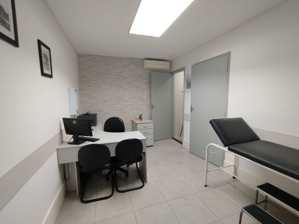 Casa, 8 quartos, 185 m² - Foto 1