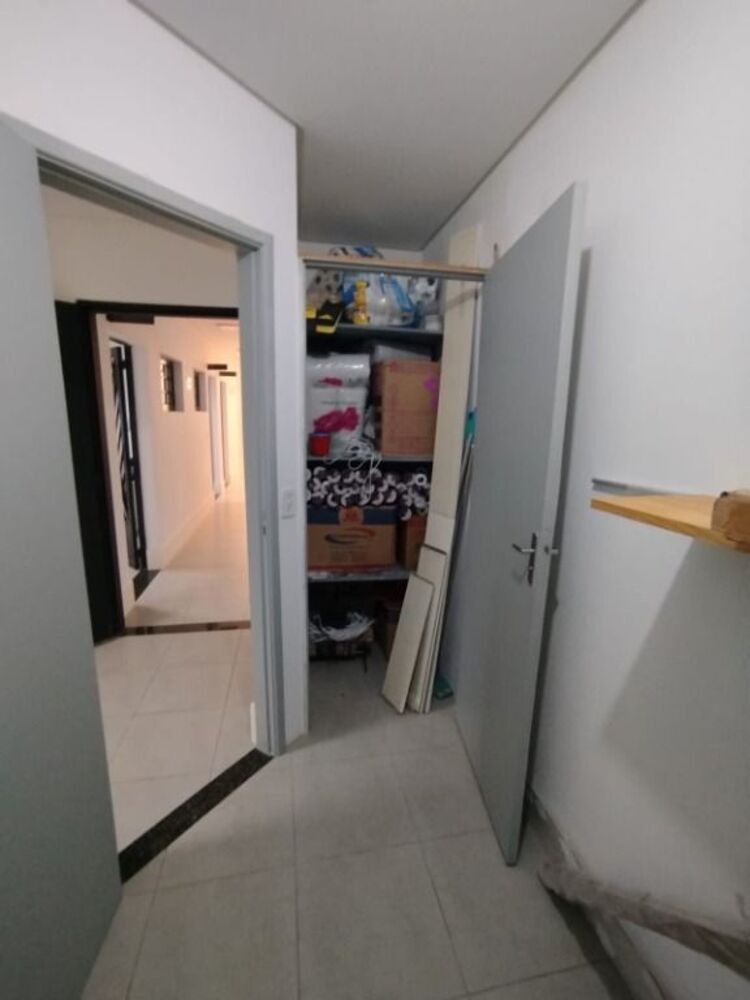 Casa, 8 quartos, 185 m² - Foto 3