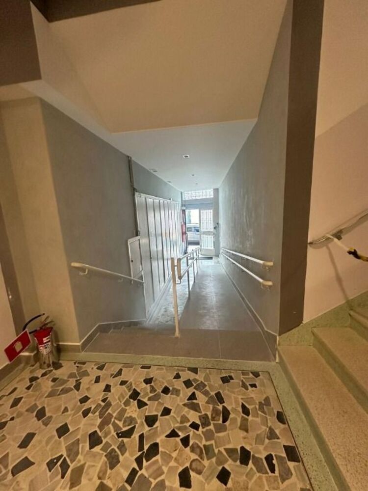 Apartamento à venda com 2 quartos, 180m² - Foto 2