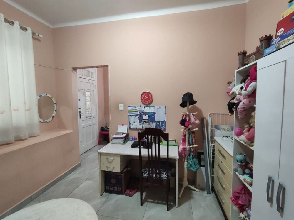 Casa à venda com 3 quartos, 120m² - Foto 2