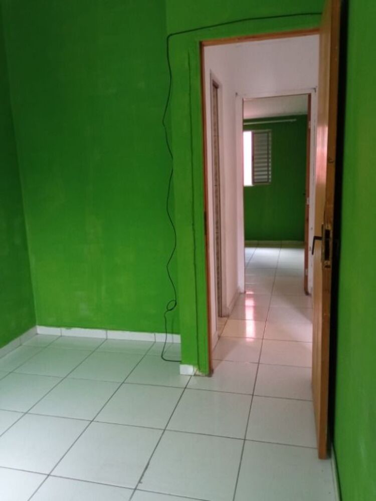 Casa à venda com 2 quartos, 125m² - Foto 1