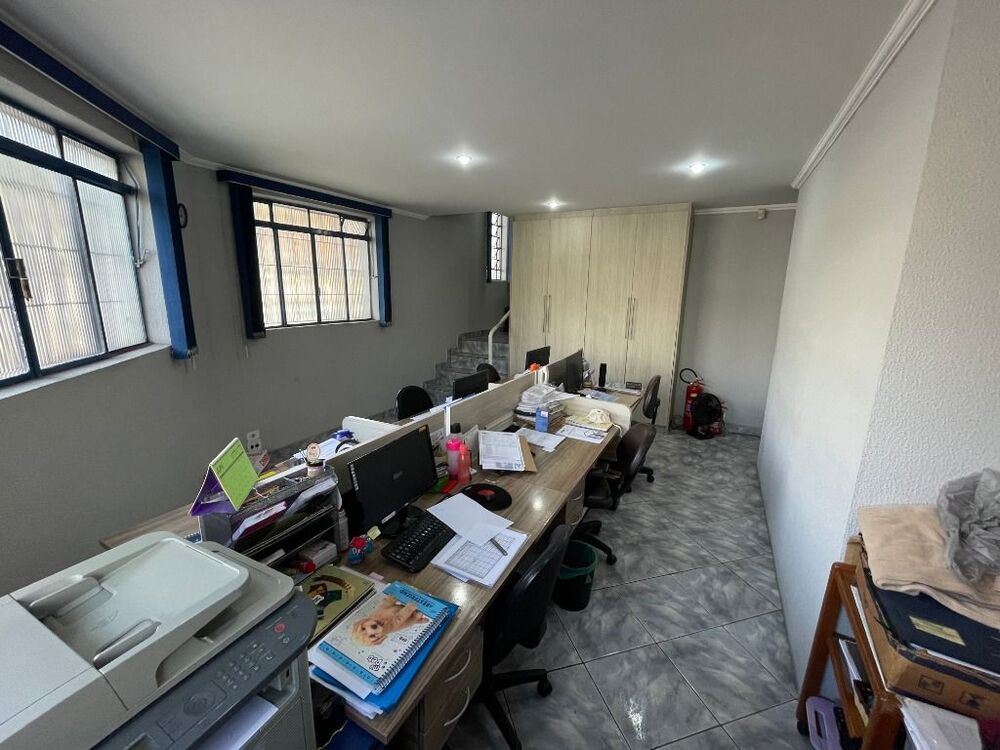 Casa, 3 quartos, 250 m² - Foto 1