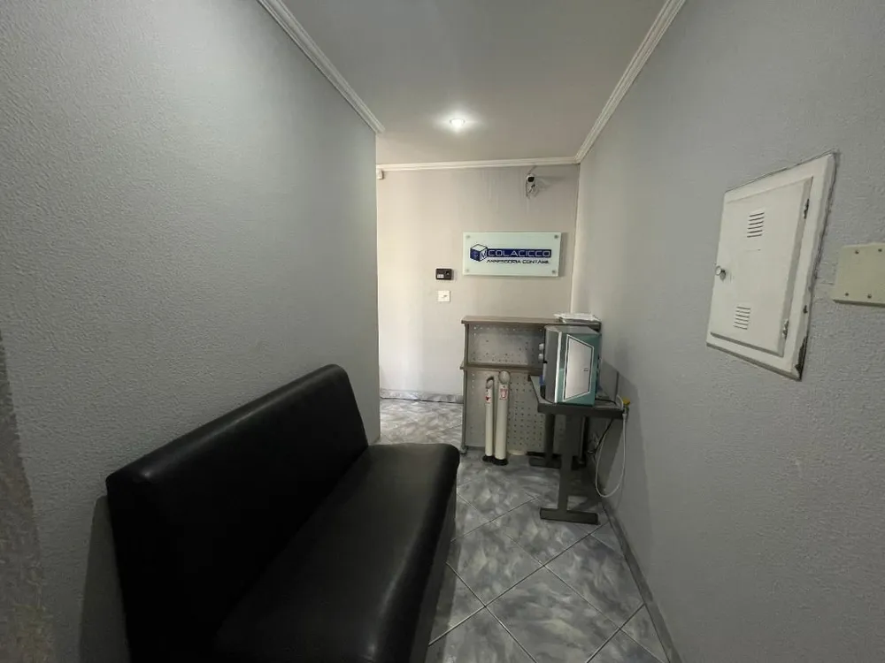 Casa, 3 quartos, 250 m² - Foto 2