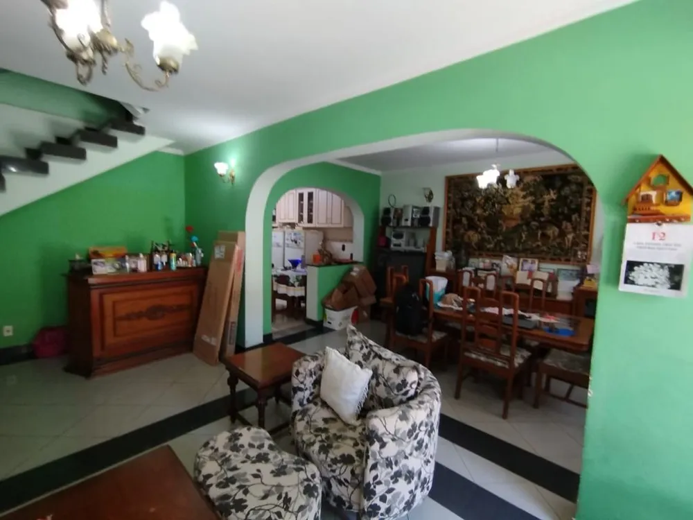 Casa, 4 quartos, 200 m² - Foto 2