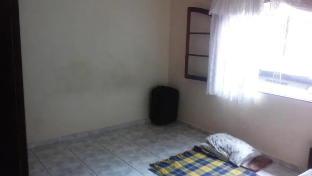 Casa, 3 quartos, 250 m² - Foto 3