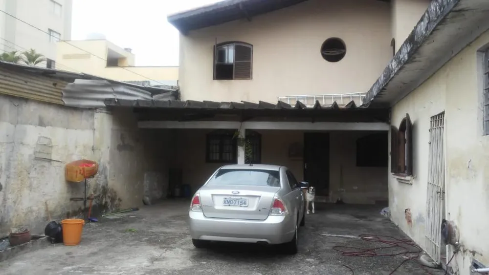 Casa, 3 quartos, 250 m² - Foto 8
