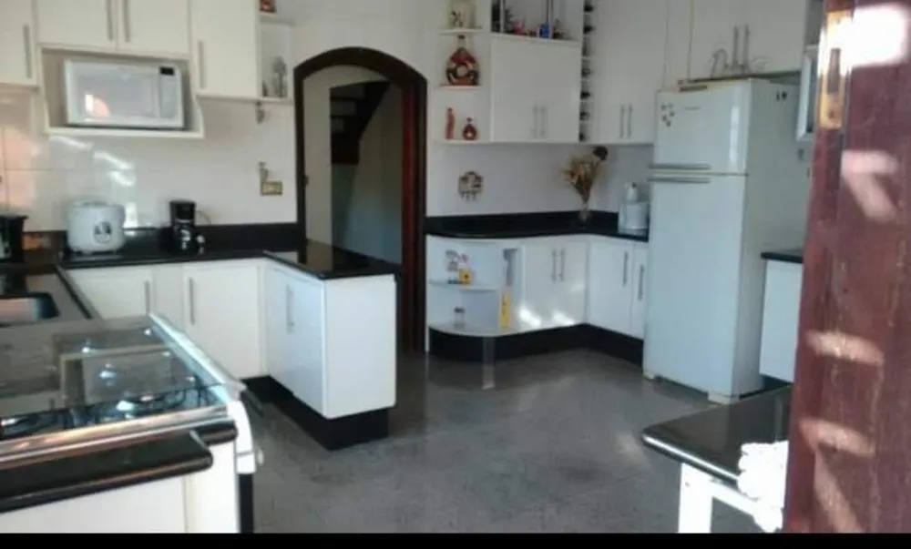 Casa, 4 quartos, 300 m² - Foto 5