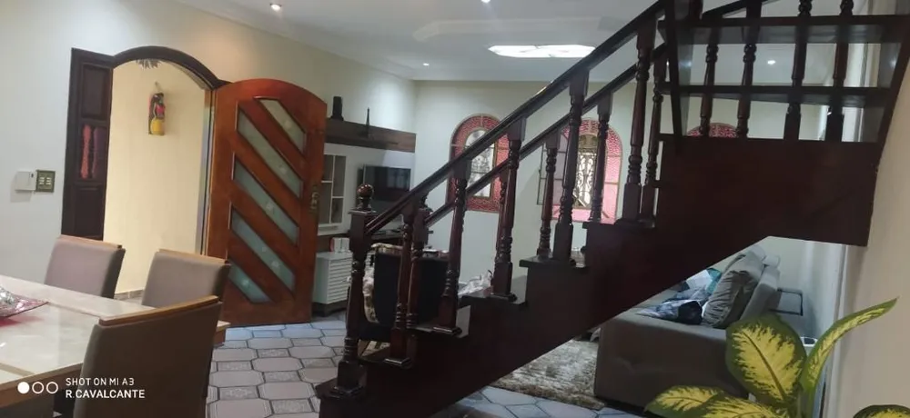 Casa, 4 quartos, 300 m² - Foto 4