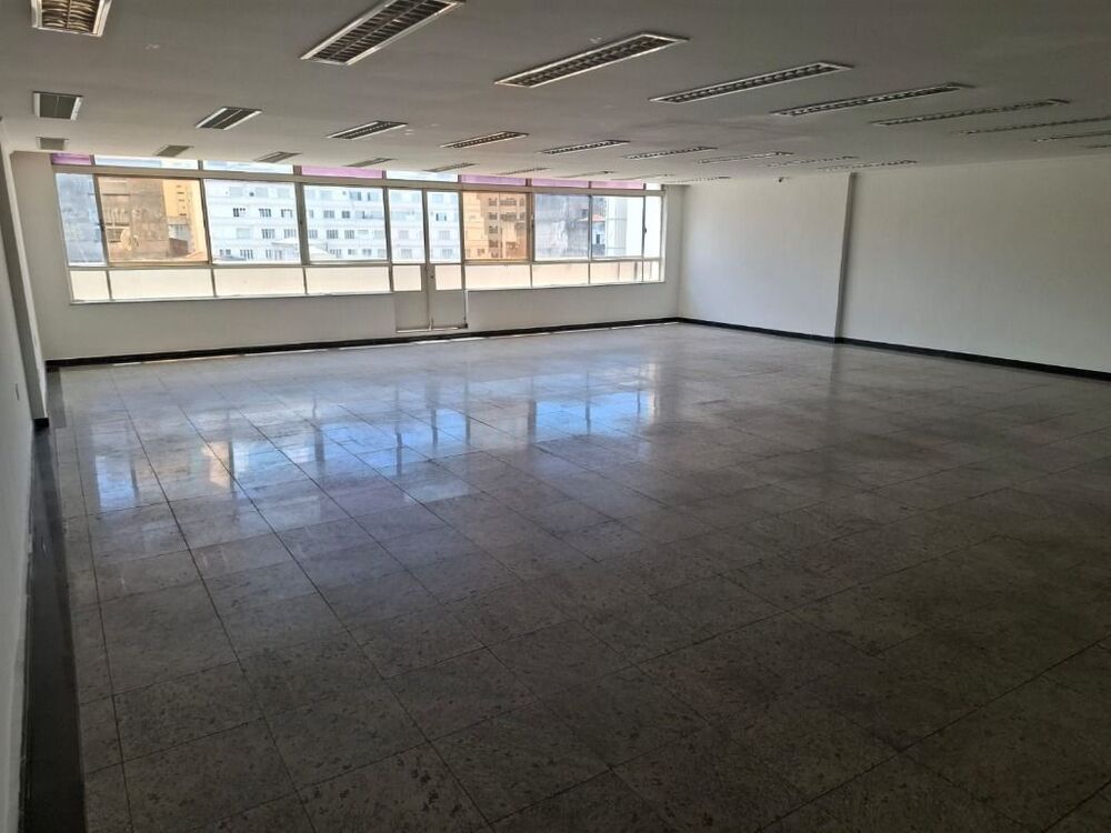 Sala-Conjunto, 208 m² - Foto 1