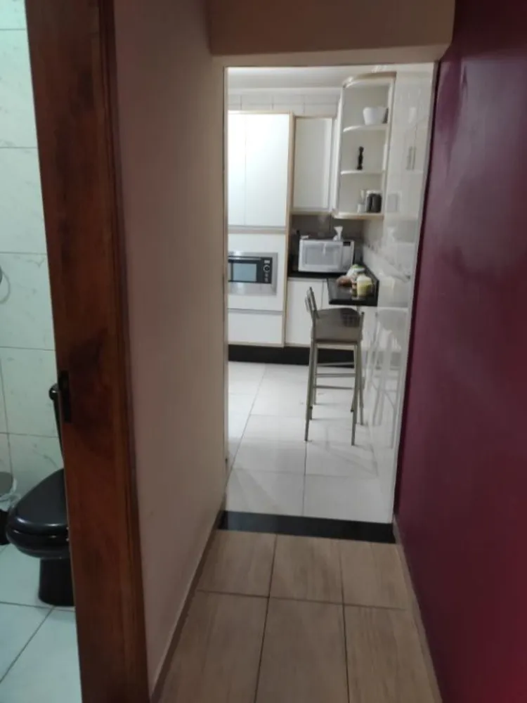 Casa, 3 quartos, 168 m² - Foto 2