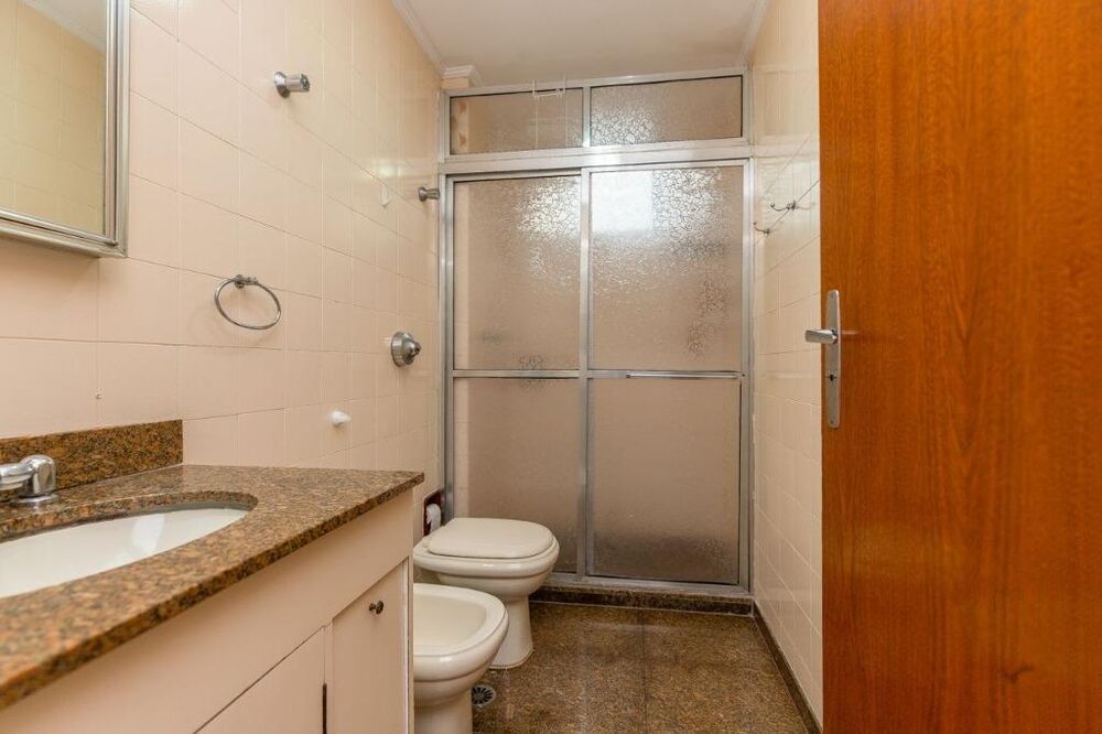 Apartamento à venda com 3 quartos, 142m² - Foto 4