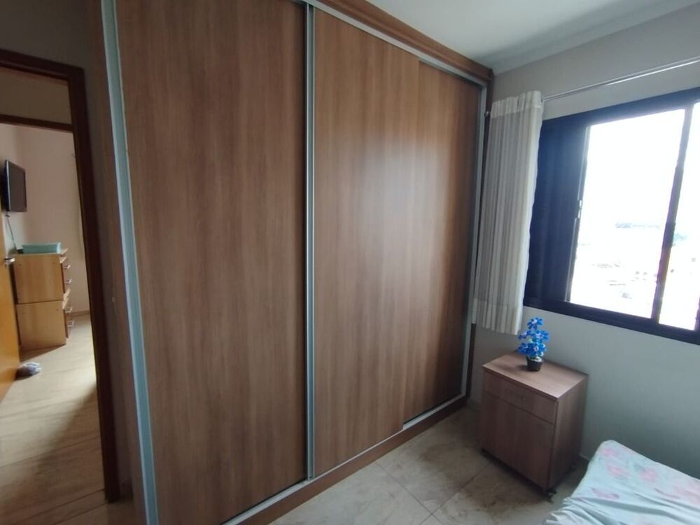Apartamento à venda e aluguel com 2 quartos, 52m² - Foto 2