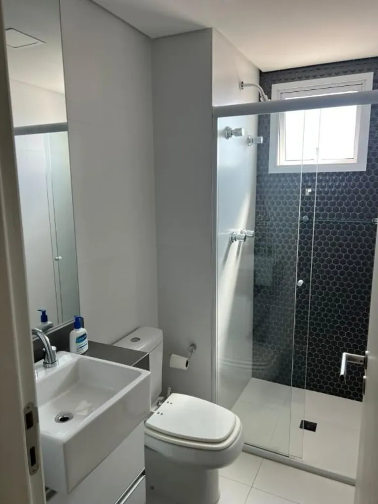 Apartamento, 3 quartos, 221 m² - Foto 2