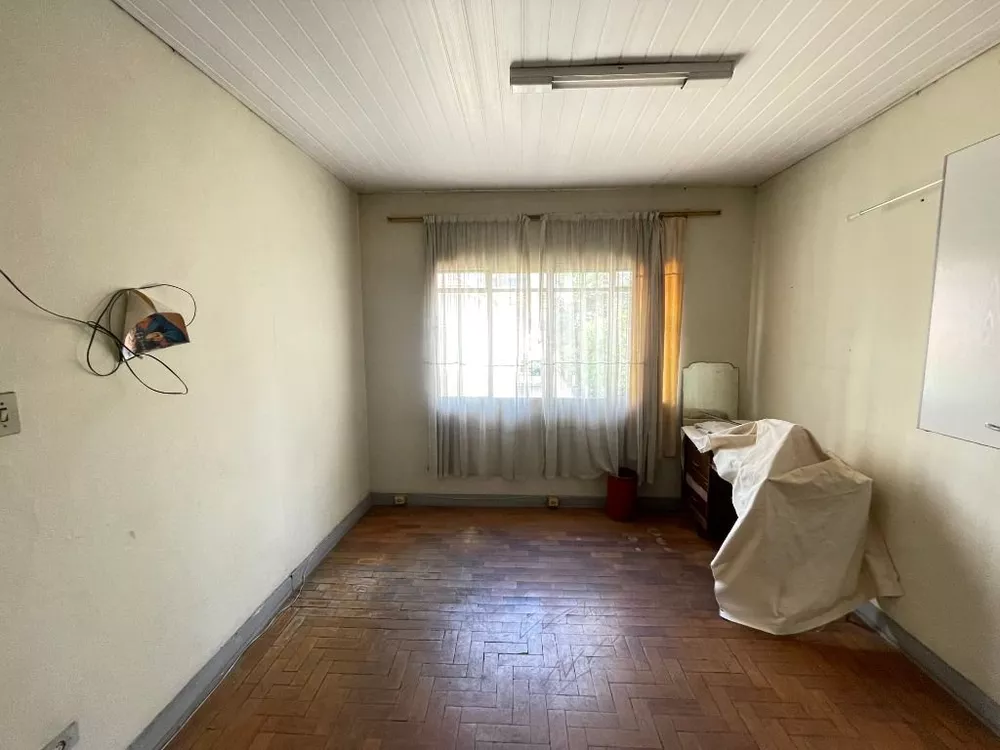 Casa à venda e aluguel com 5 quartos, 480m² - Foto 4